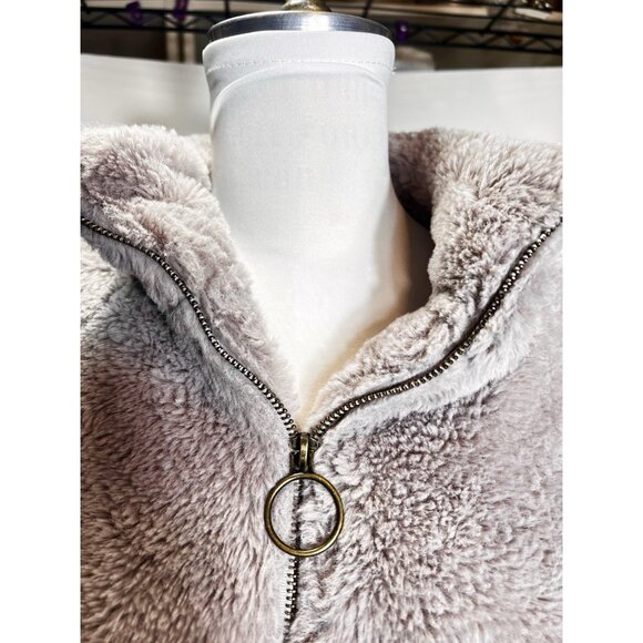 Timing Crop Faux Fur Jacket Grayish Lavendar Brassy Zip Pull Women's Size Medium - Picture 2 of 12